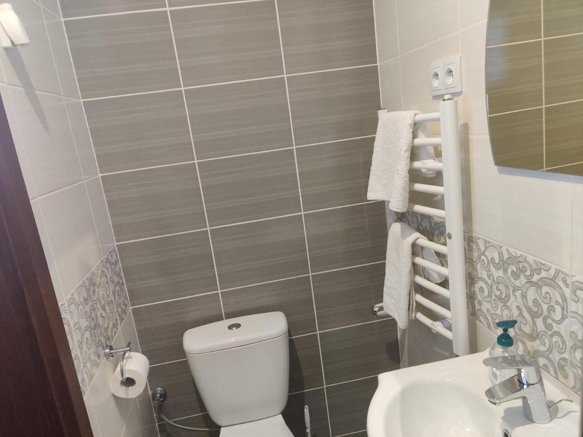 Cztery Pory Roku Guest House Bialowieza Bagian luar foto